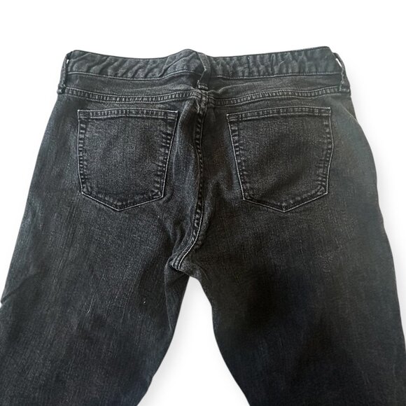 Gap Real Straight Black Petite Jeans 32R Mid-Rise Stretch Denim Classic Fit Wome - Picture 8 of 13